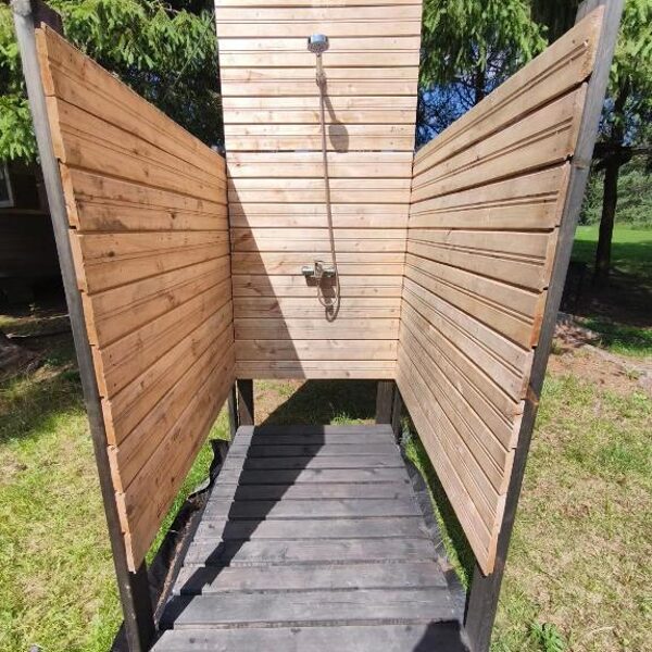 Duša ar karsto ūdeni